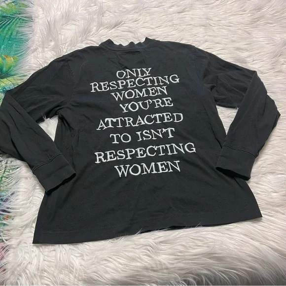 CHNGE organic cotton embroidered- Black Long Sleeve Top with White Text - Picture 1 of 7